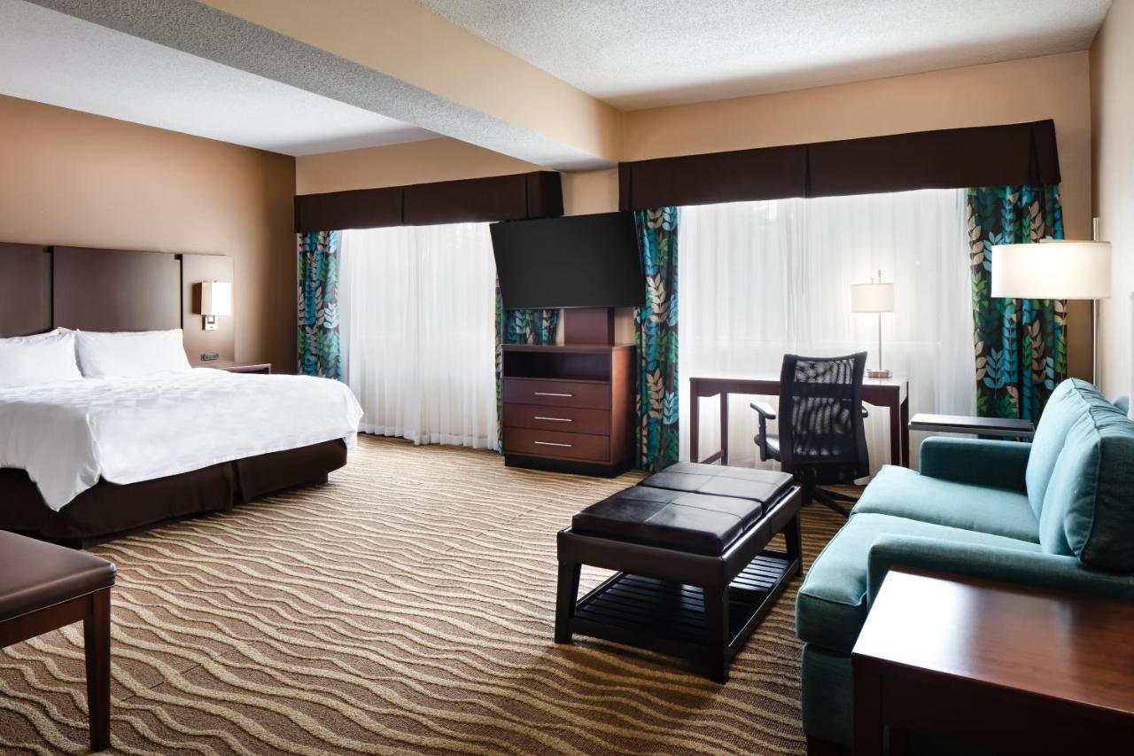 Holiday Inn Hotel & Suites Overland Park-West By Ihg Exterior photo